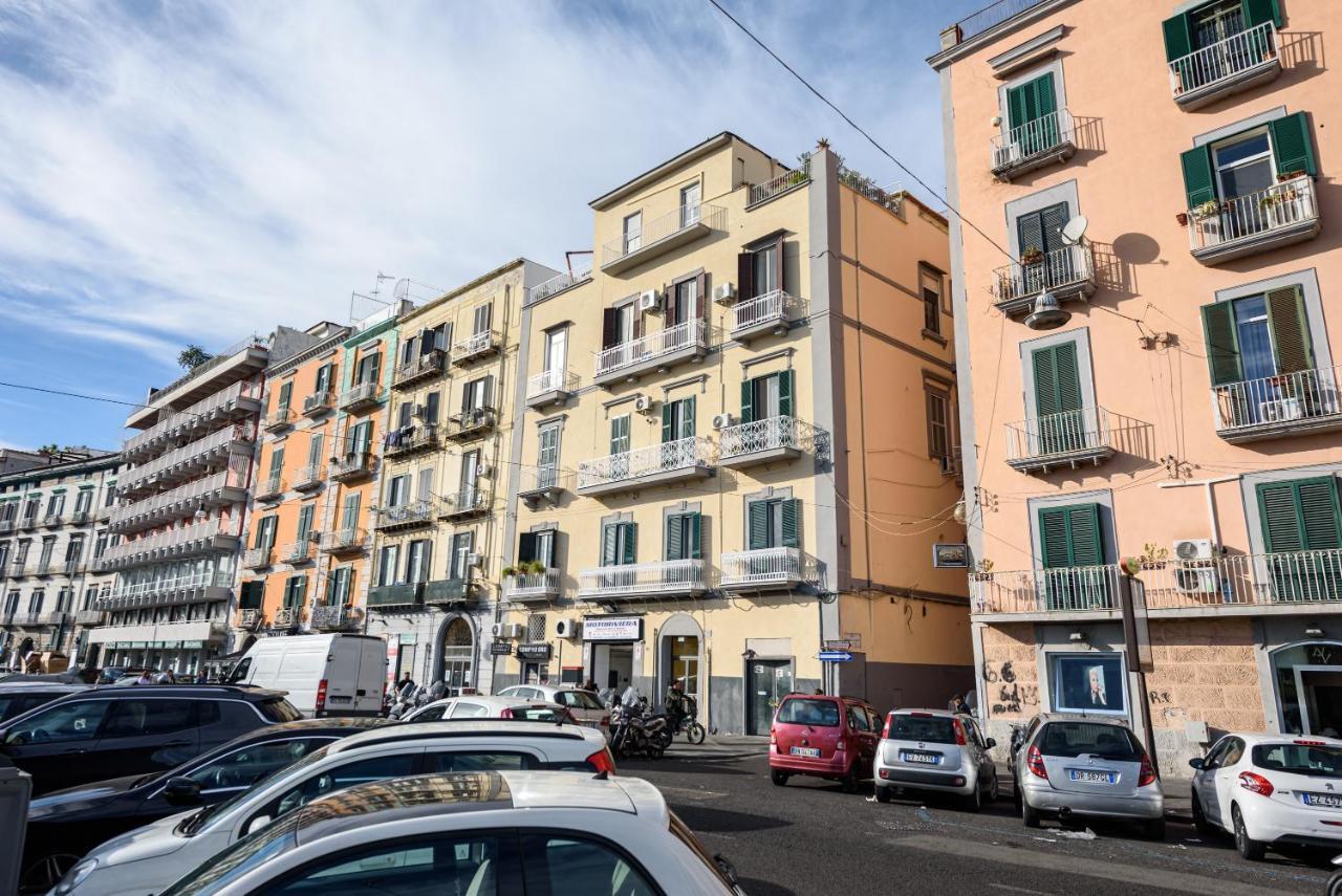Riviera Di Chiaia 155 Naples Exterior photo